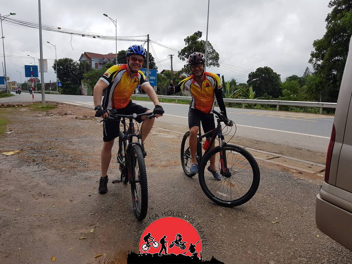 10 Days Hoi an cycle to Ha Long Bay